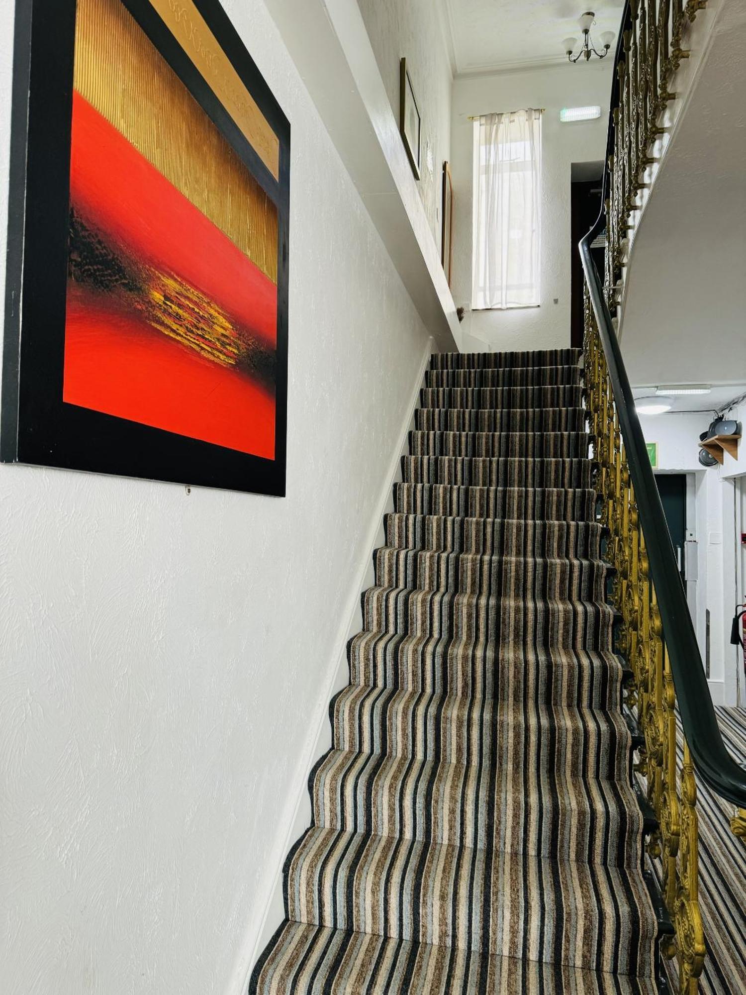 Carlton Court Hotel Eastbourne Eksteriør billede